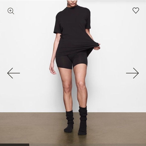 Skims Boyfriend Black T-Shirt and Boxer Set Size Large - Picture 1 of 8